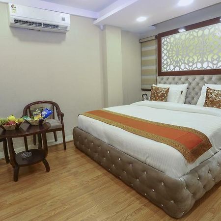 Hotel L'Affaire Delhi  Exterior photo