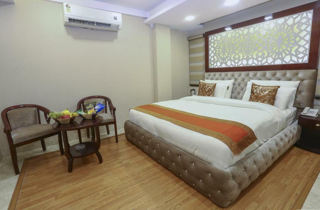 Hotel L'Affaire Delhi  Exterior photo